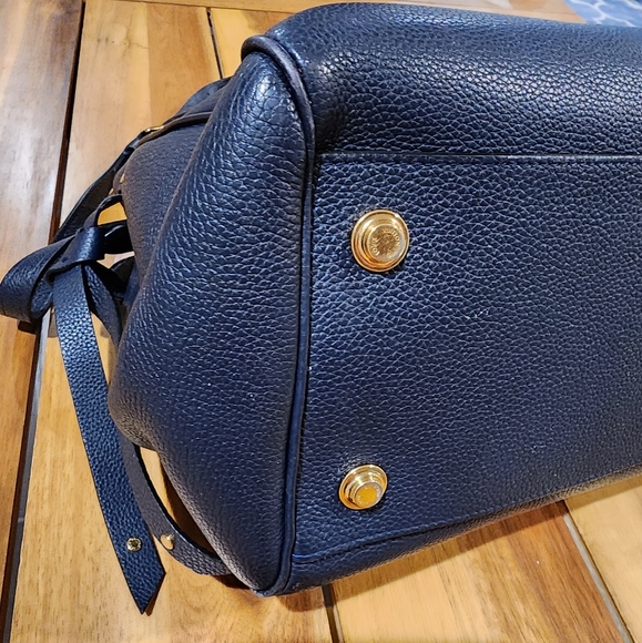 Louis Vuitton Milla MM - Picture 3 of 16